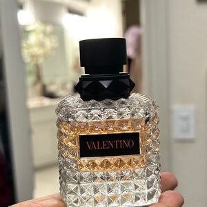 Valentino Donna Born In Roma CORAL FANTASY